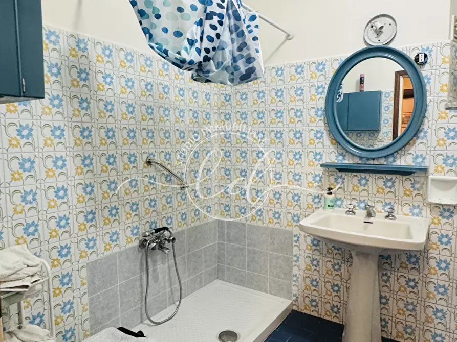 Immagine 31 di Terratetto in vendita  a Seravezza