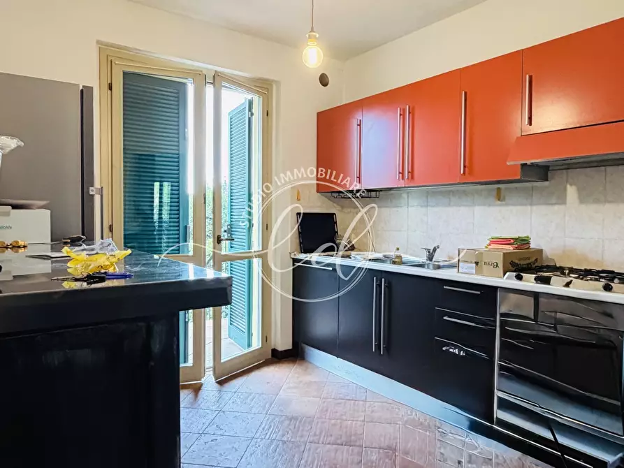 Immagine 20 di Villetta a schiera in vendita  a Pietrasanta