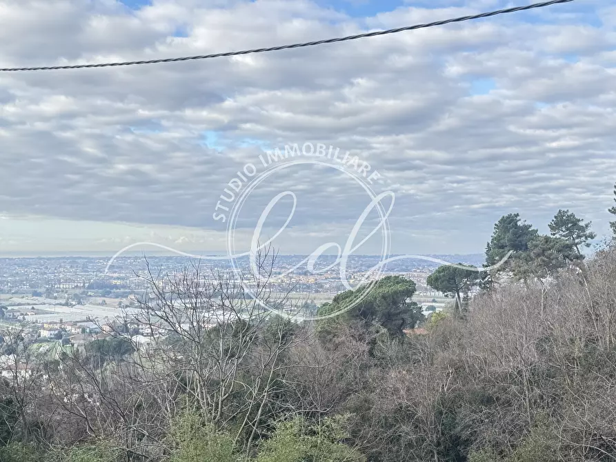 Immagine 32 di Casa indipendente in vendita  a Massarosa