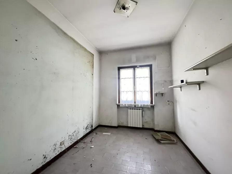 Immagine 44 di Rustico / casale in vendita  a Pietrasanta