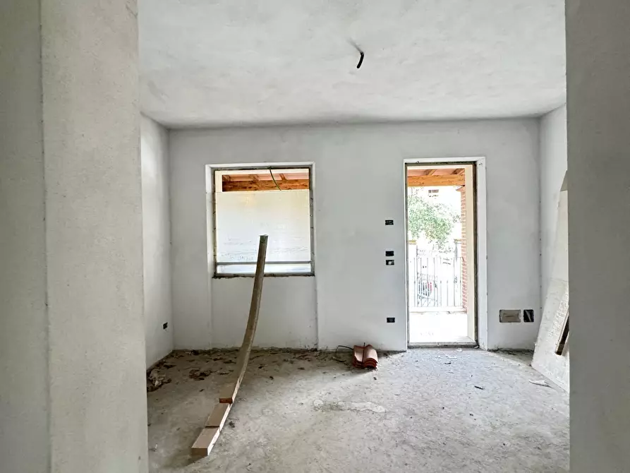 Immagine 35 di Porzione di casa in vendita  a Seravezza