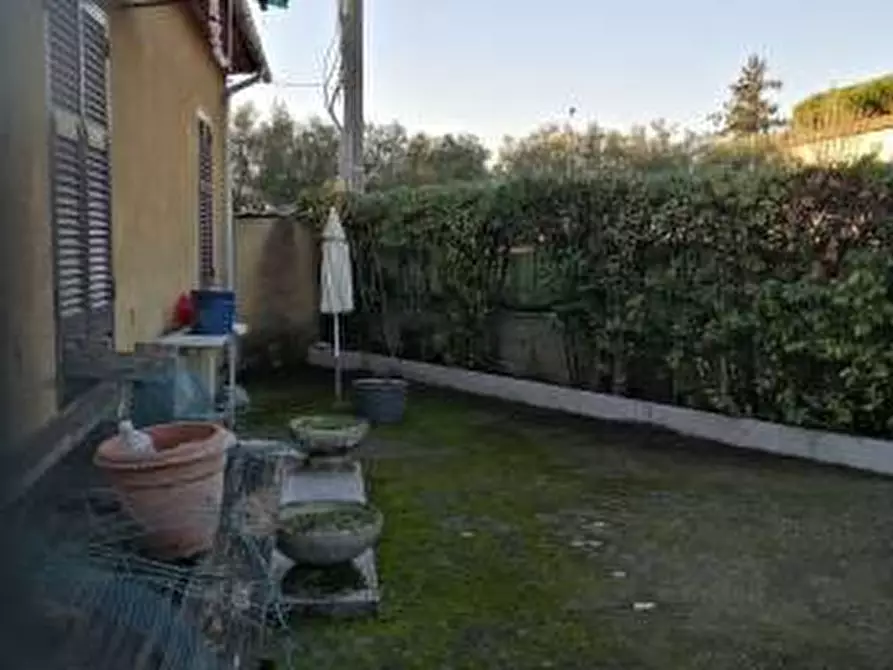 Immagine 5 di Casa indipendente in vendita  a Seravezza