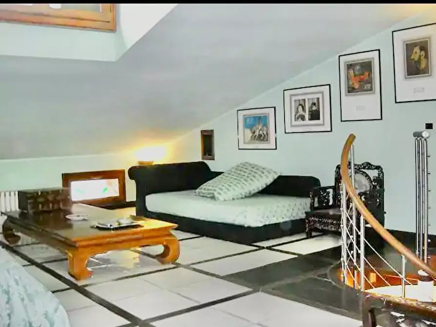 Immagine 13 di Appartamento in vendita  a Pietrasanta