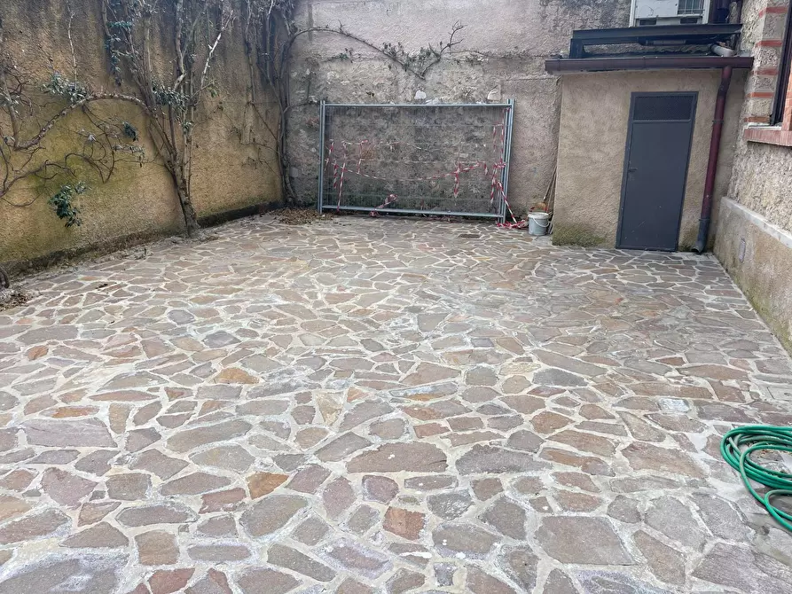 Immagine 92 di Rustico / casale in vendita  a Pietrasanta