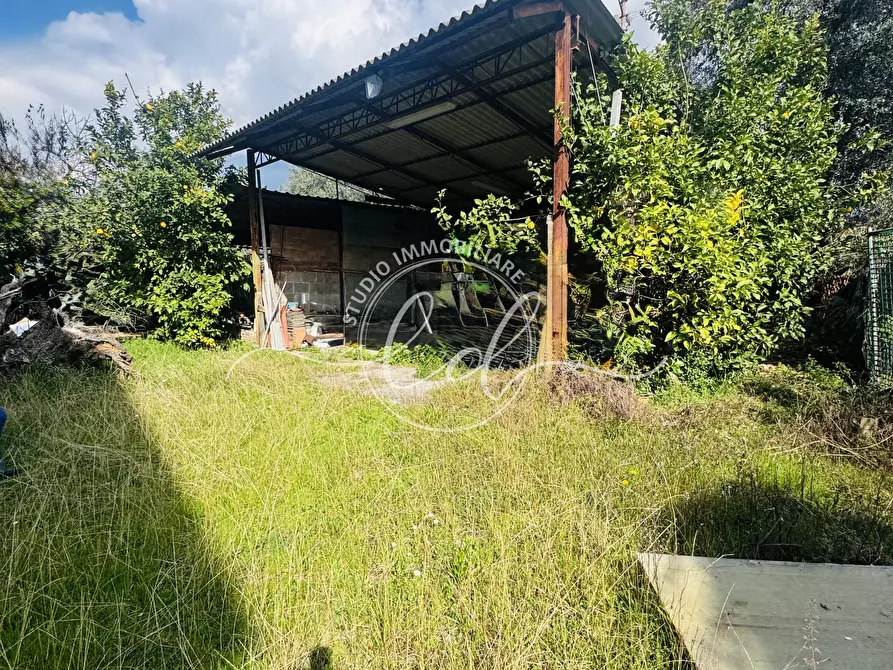 Immagine 8 di Porzione di casa in vendita  a Seravezza