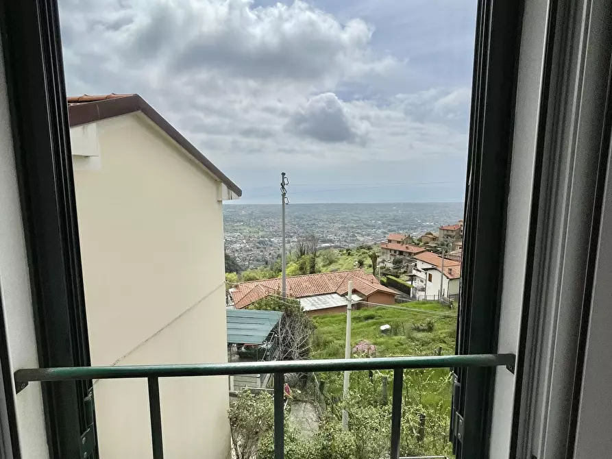 Immagine 18 di Casa indipendente in vendita  a Pietrasanta