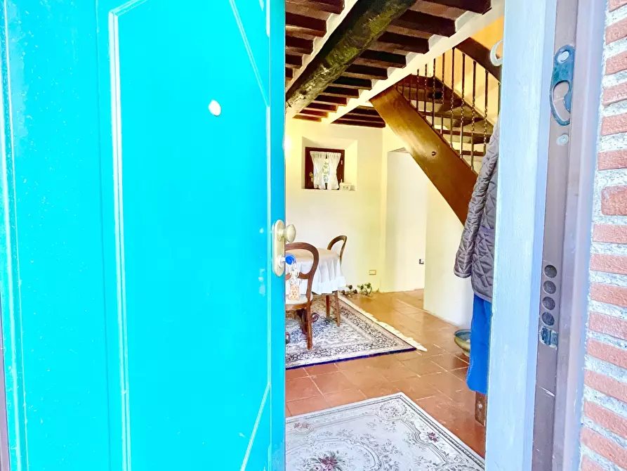 Immagine 7 di Rustico / casale in vendita  a Camaiore