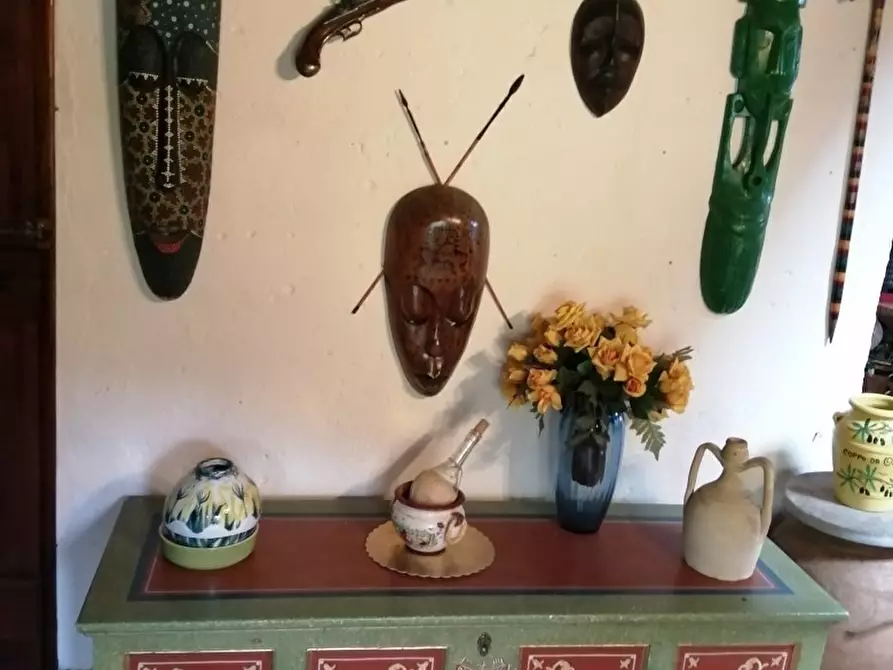 Immagine 39 di Porzione di casa in vendita  a Pietrasanta