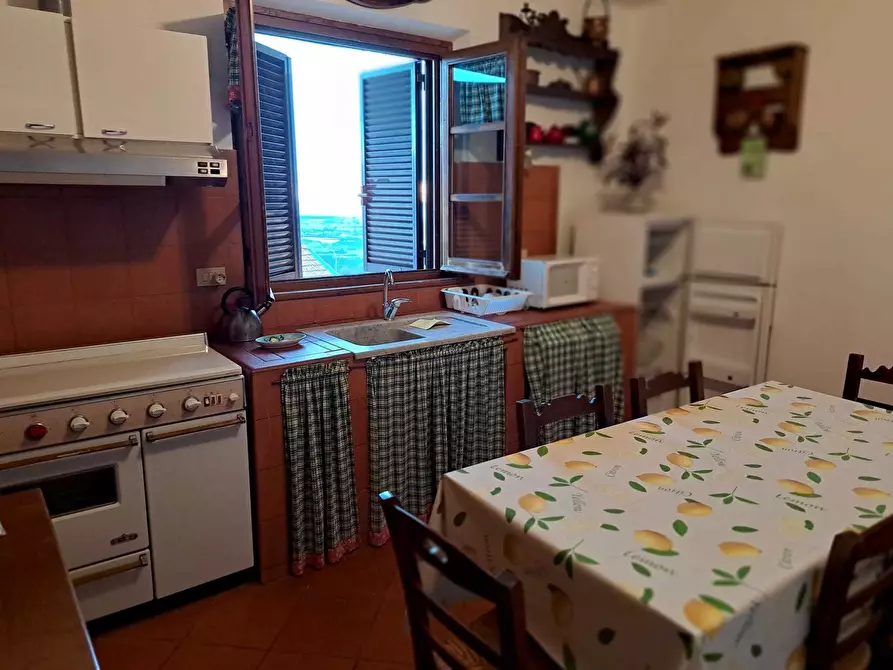 Immagine 18 di Casa indipendente in vendita  a Massarosa