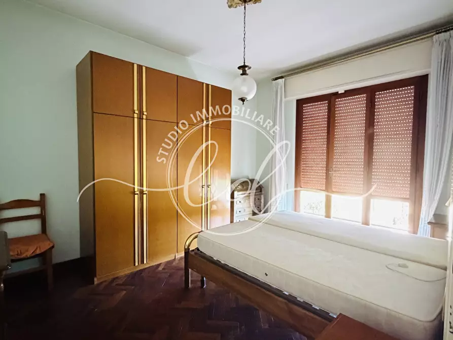 Immagine 68 di Casa indipendente in vendita  a Pietrasanta