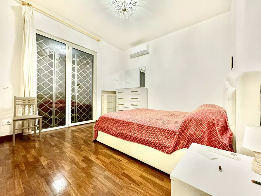 Immagine 50 di Porzione di casa in vendita  a Forte Dei Marmi