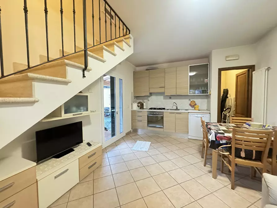 Immagine 20 di Casa indipendente in affitto  a Pietrasanta