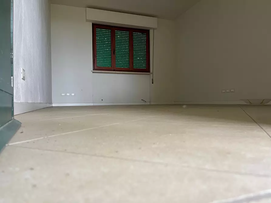 Immagine 38 di Casa indipendente in vendita  a Pietrasanta