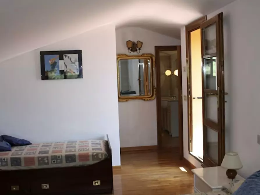 Immagine 71 di Casa indipendente in vendita  a Massarosa