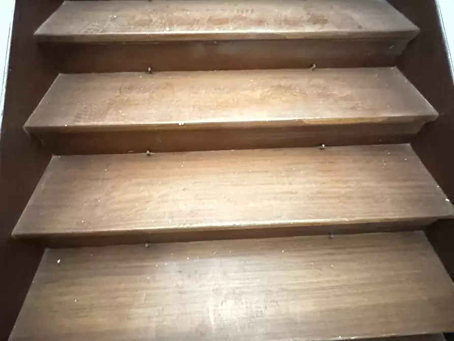 Immagine 21 di Porzione di casa in vendita  a Pietrasanta