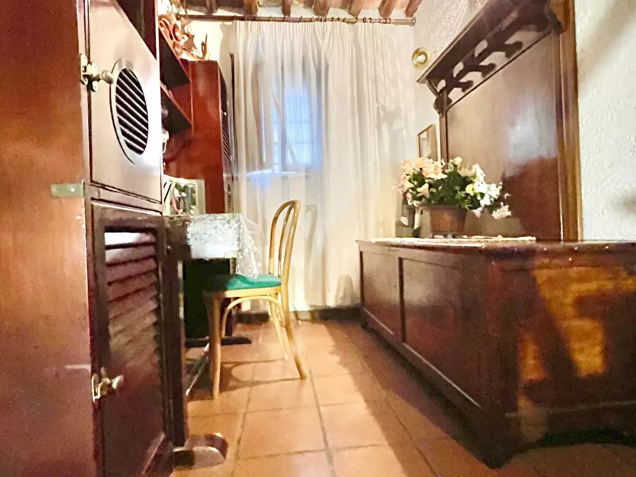 Immagine 54 di Porzione di casa in vendita  a Pietrasanta
