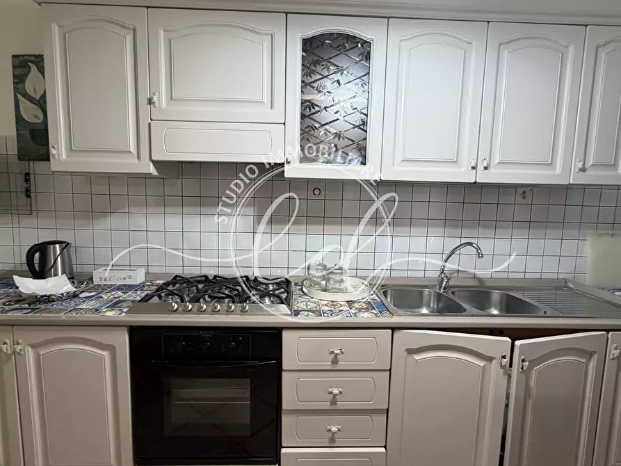 Immagine 21 di Porzione di casa in affitto  a Seravezza
