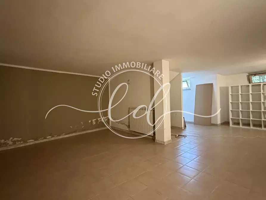 Immagine 63 di Villetta a schiera in vendita  a Pietrasanta