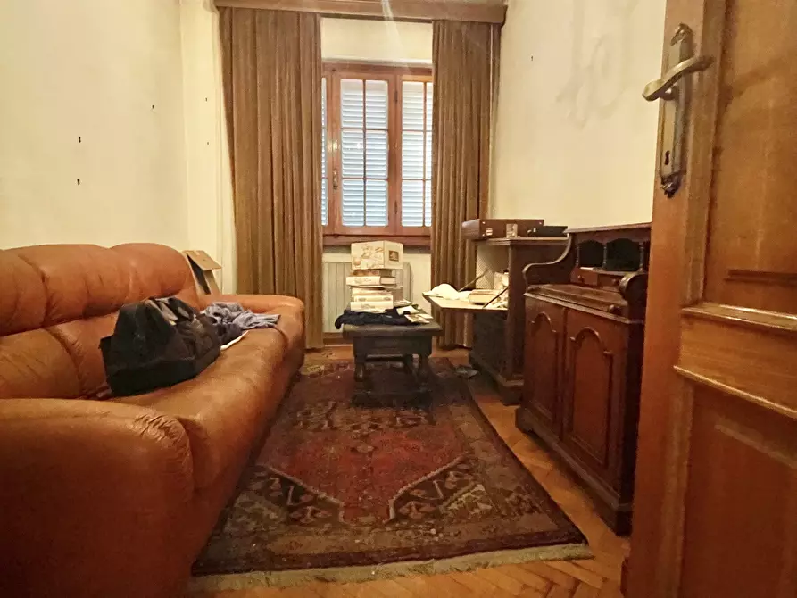 Immagine 32 di Casa indipendente in vendita  a Camaiore