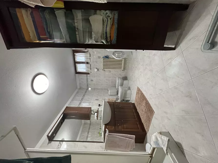 Immagine 78 di Villa in vendita  a Pietrasanta