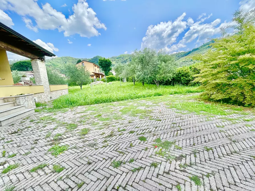 Immagine 46 di Casa indipendente in vendita  a Massarosa