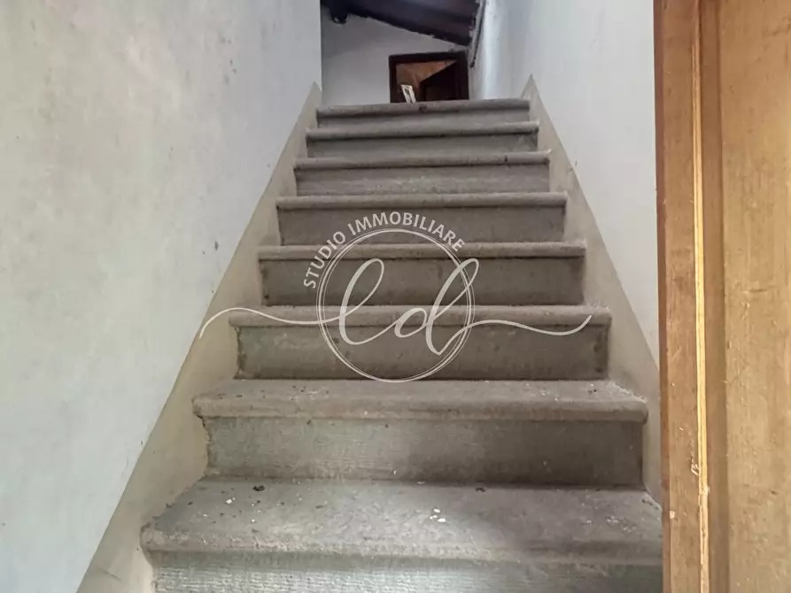 Immagine 40 di Porzione di casa in vendita  a Stazzema