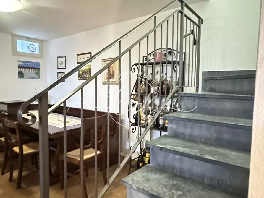 Immagine 48 di Quadrilocale in vendita  a Camaiore