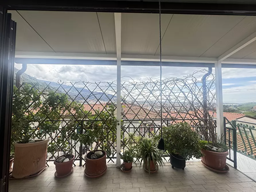 Immagine 6 di Quadrilocale in vendita  a Massa