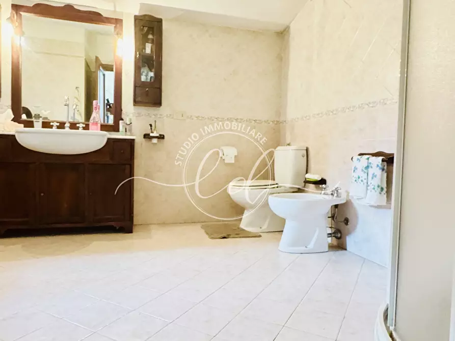 Immagine 31 di Casa indipendente in vendita  a Massarosa