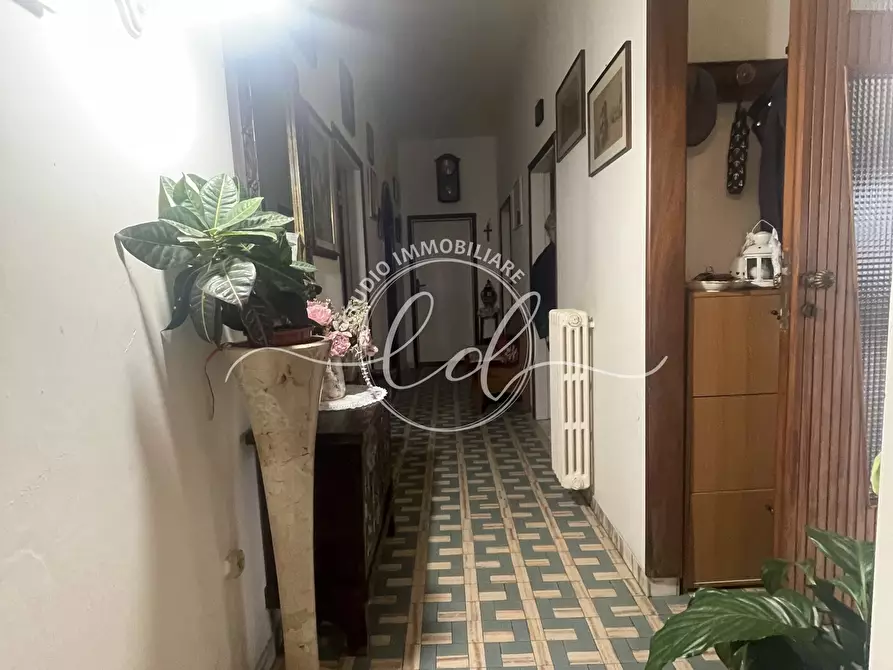Immagine 40 di Casa indipendente in vendita  a Pietrasanta
