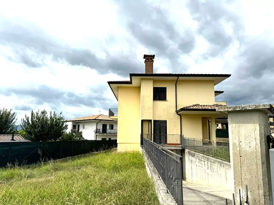 Immagine 14 di Casa semindipendente in vendita  in Via Bernardo Belli a Colfelice