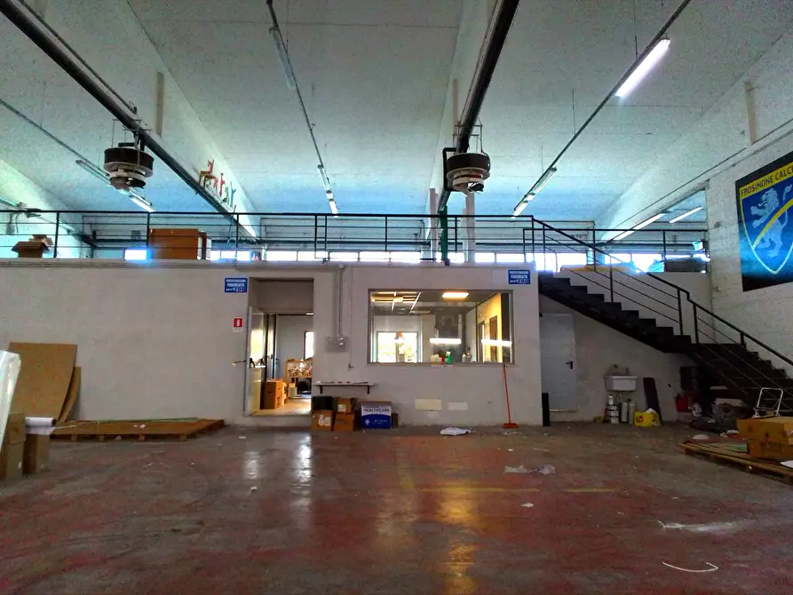 Immagine 2 di Attività artigianale in vendita  in Via ASI a Frosinone