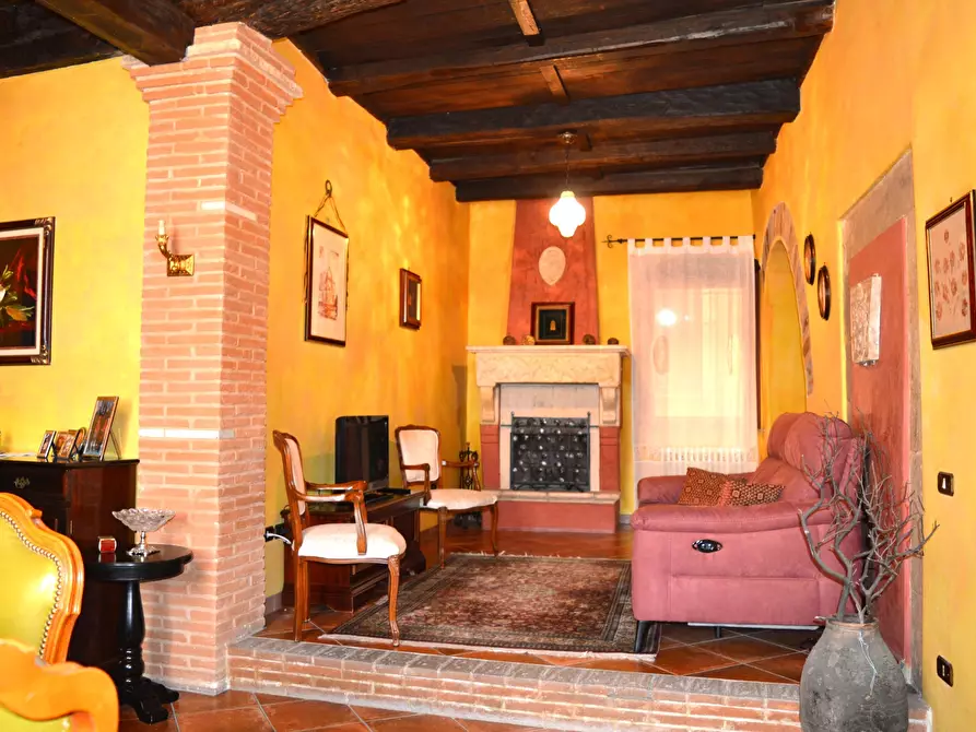 Immagine 4 di Appartamento in vendita  in Via Porta Romana a Paliano