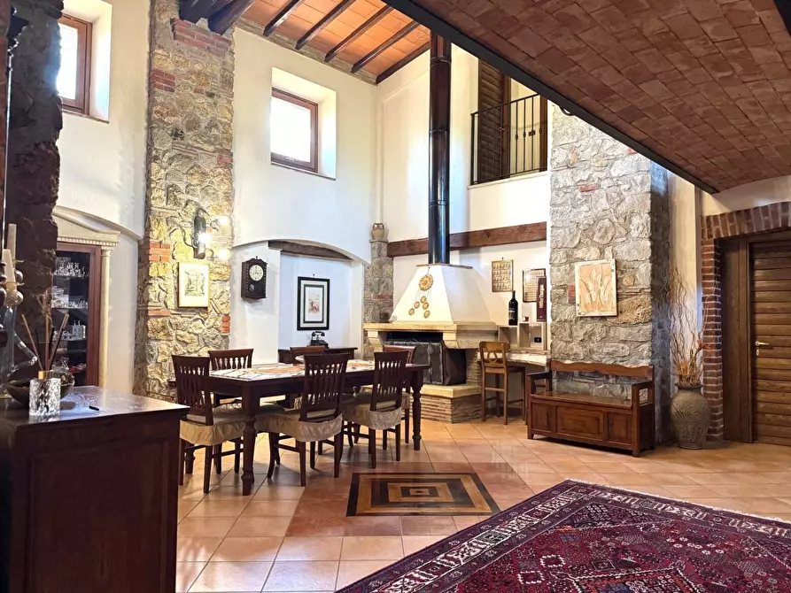 Immagine 5 di Casa indipendente in vendita  a Frosinone