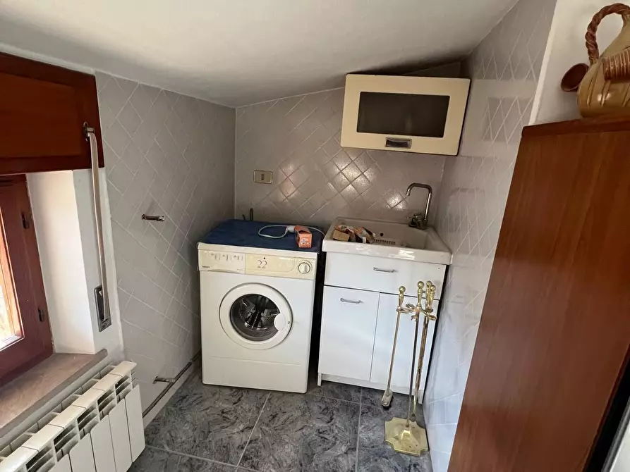 Immagine 8 di Quadrilocale in vendita  in VIA GIORGIO AMENDOLA 24 a Manoppello