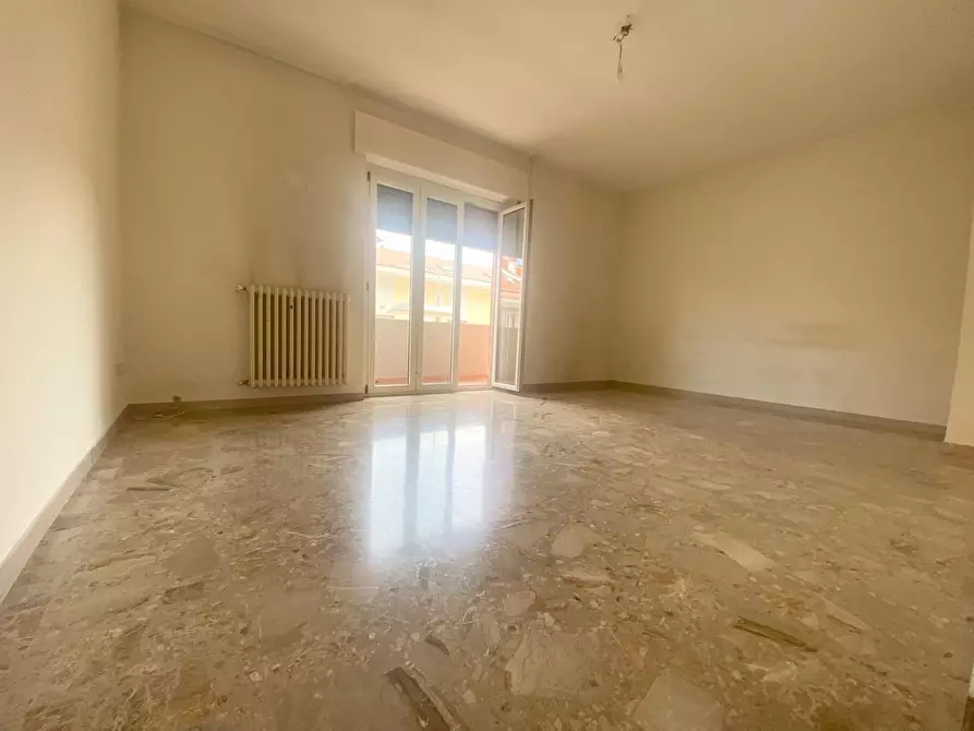 Immagine 4 di Quadrilocale in vendita  in Viale Gabriele D'Annunzio 6 a Montesilvano