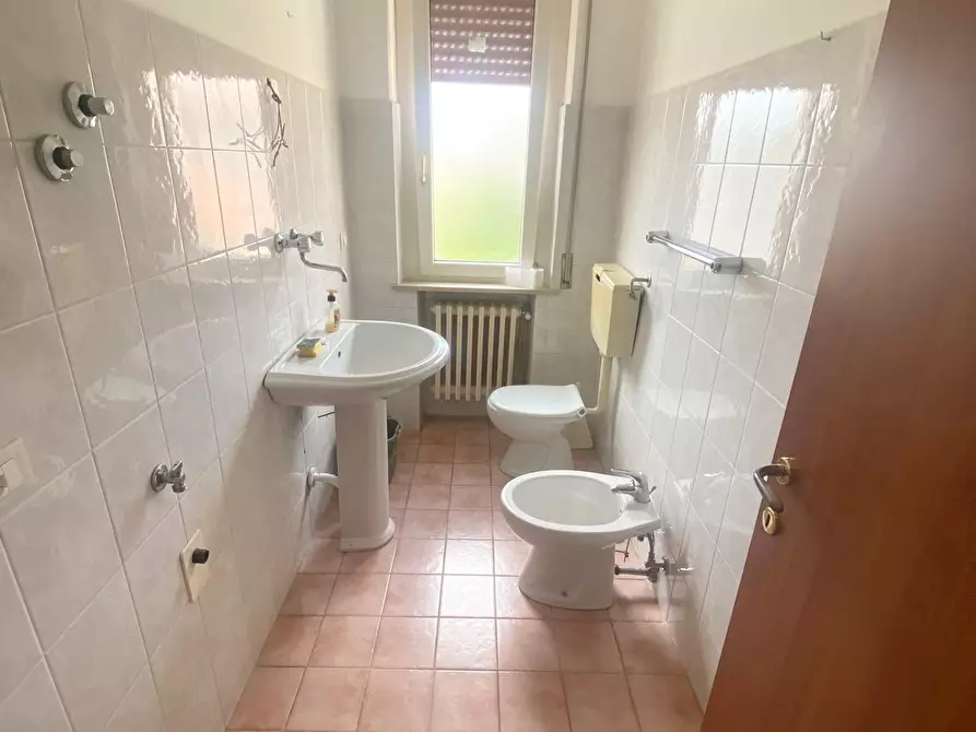 Immagine 14 di Quadrilocale in vendita  in Viale Gabriele D'Annunzio 6 a Montesilvano