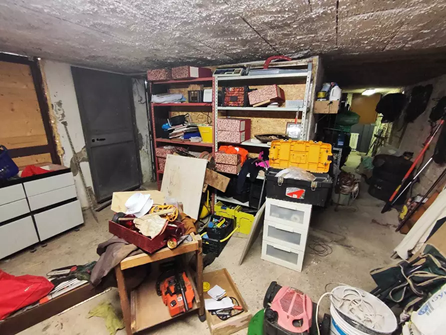 Immagine 55 di Villa in vendita  in VIA GIOTTO 2 a Guidonia Montecelio