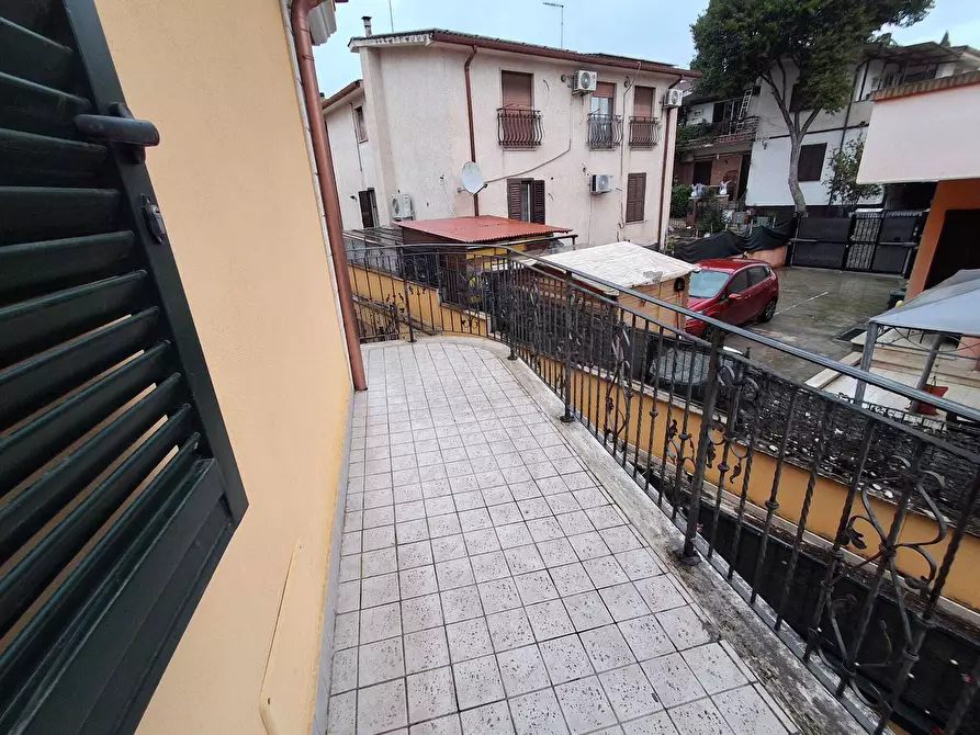 Immagine 9 di Trilocale in vendita  in via nicolo paganini a Guidonia Montecelio