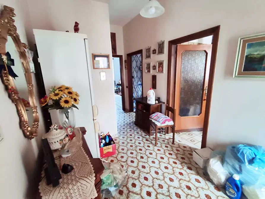 Immagine 15 di Trilocale in vendita  in Via Luigi Settembrini 6 a Guidonia Montecelio