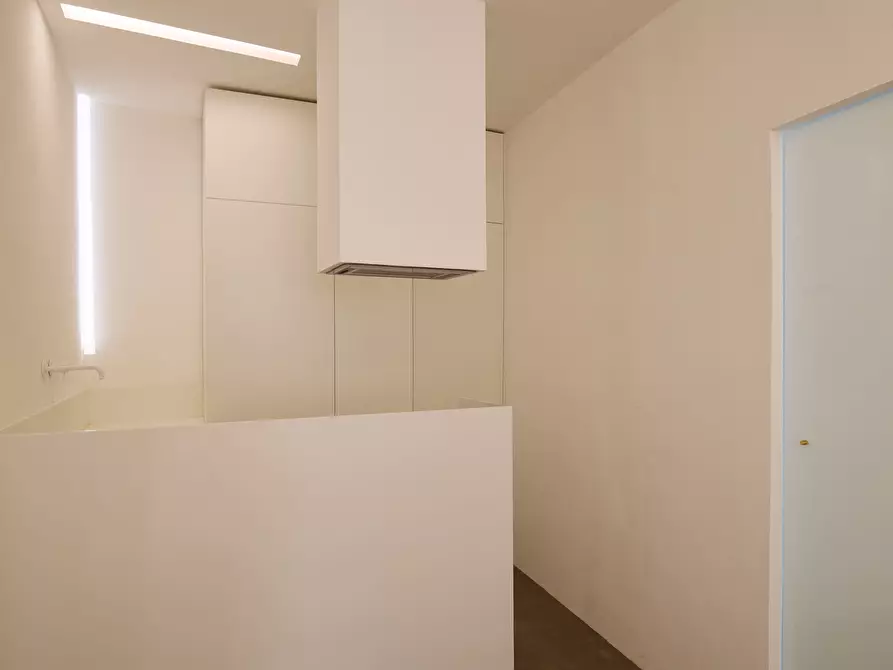 Immagine 3 di Appartamento in vendita  in Via Dione 71 a Siracusa