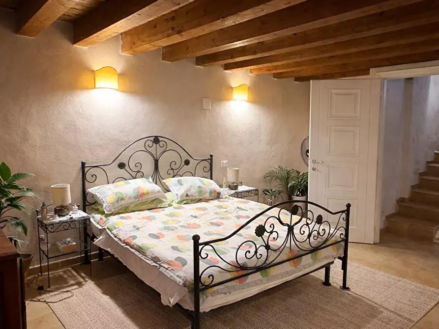 Immagine 15 di Appartamento in vendita  in VIA DELLE CARCERI VECCHIE 23 a Siracusa