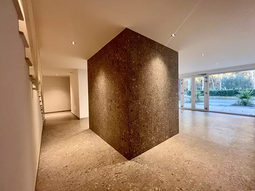 Immagine 50 di Trilocale in vendita  in via dei tulippani a Cervia