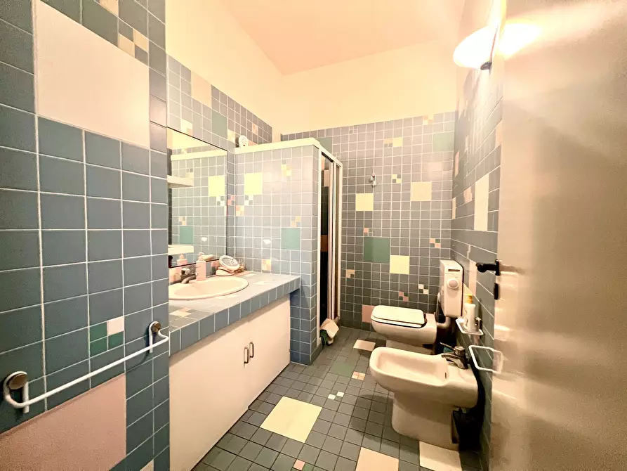 Immagine 26 di Trilocale in vendita  in Viale Trento 38 a Cesenatico