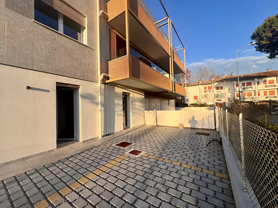 Immagine 49 di Trilocale in vendita  in via dei tulippani a Cervia