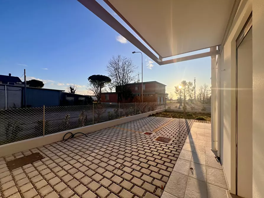 Immagine 43 di Trilocale in vendita  in via dei tulippani a Cervia