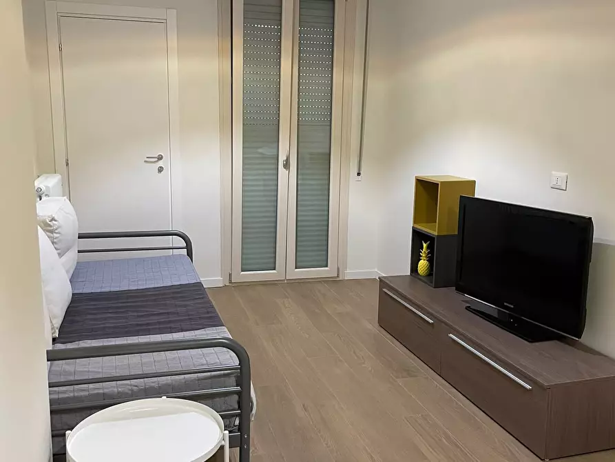 Immagine 11 di Stanza singola in affitto  in Viale Giovanni Rasori 5 a Parma