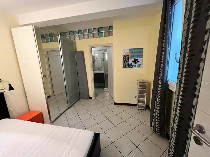 Immagine 10 di Bilocale in affitto  in Borgo delle Colonne 36 a Parma