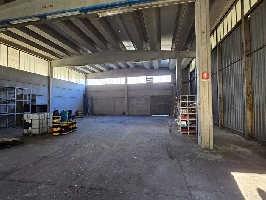 Immagine 6 di Capannone industriale in vendita  in Via delle Regone a San Colombano Al Lambro