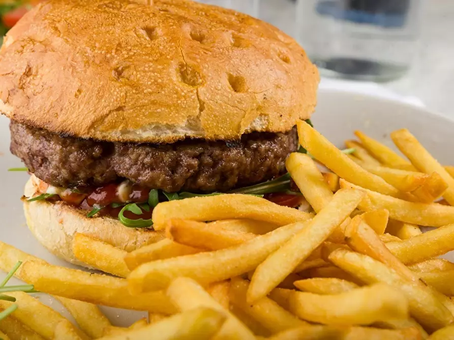 Immagine 9 di Bar / Ristorante in vendita  in Via Dante Alighieri 11 a Codogno